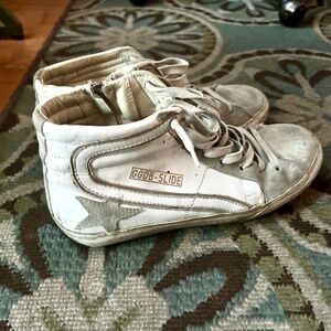Golden goose